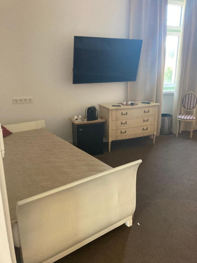 Bed and Breakfast Kira Panzio Lengyeltoti Екстер'єр фото